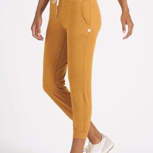 Vuori Joggers  Small WOMEN'S PERFORMANCE JOGGER Flax Heather